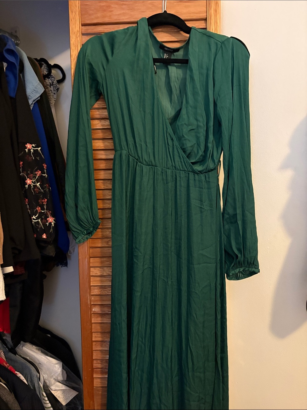 Green Long Sleeve Wrap Maxi Dress